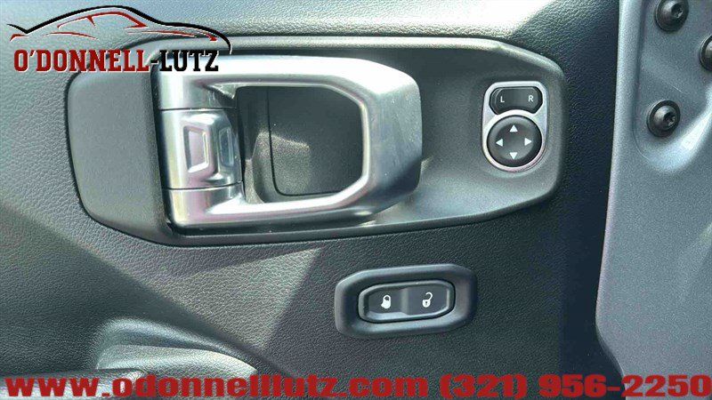 Used 2020 Jeep Wrangler Unlimited Sport AWD/4WD image 12