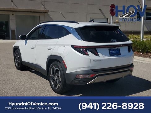 Certified 2022 Hyundai Tucson Limited w/ Cargo Package FWD image 7