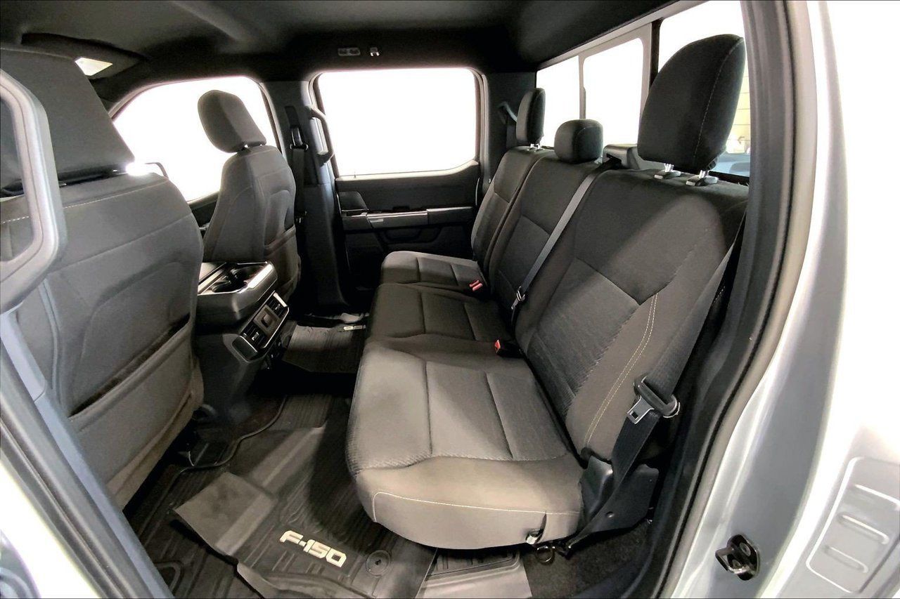 Used 2022 Ford F150 XLT w/ Equipment Group 302A High AWD/4WD image 19