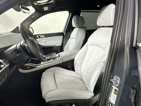 New 2026 BMW X7 xDrive40i w/ Executive Package image 11