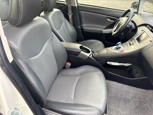 Used 2015 Toyota Prius Persona Series image 22