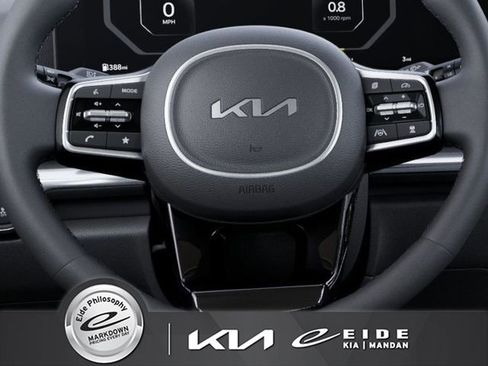 New 2026 Kia Carnival SX FWD image 22