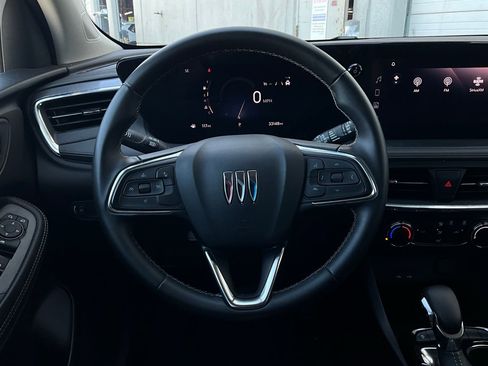 Used 2025 Buick Encore GX Preferred image 31