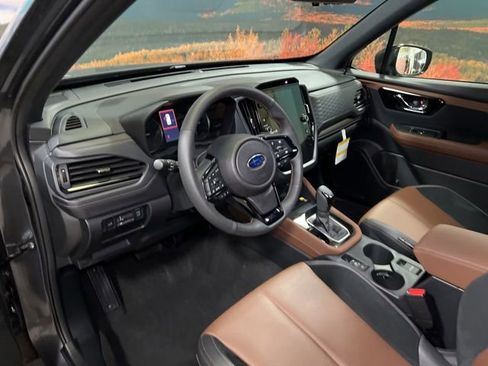 Certified 2025 Subaru Forester Touring w/ Protection Package image 24