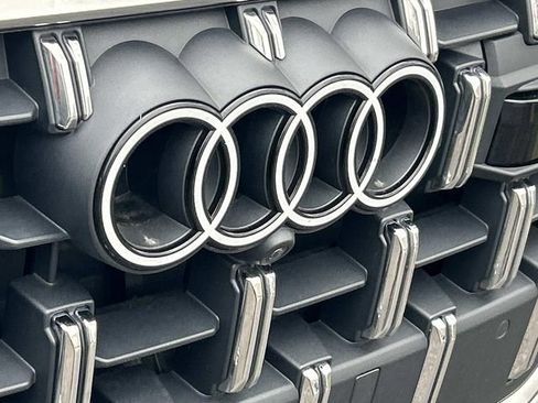 Used 2025 Audi Q7 3.0T Premium Plus w/ Premium Plus Package image 10