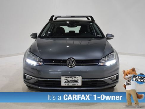 Used 2019 Volkswagen Golf SE w/ Driver Assistance Package FWD image 3