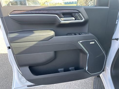 New 2026 GMC Sierra 1500 SLT w/ SLT Premium Plus Package image 6
