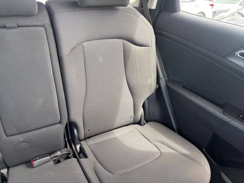 Used 2026 Kia Sportage LX FWD image 36