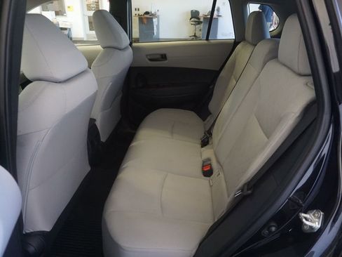 Certified 2025 Toyota Corolla Cross LE AWD/4WD image 17