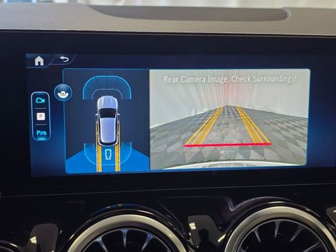 Used 2026 Mercedes-Benz GLA 250 GLA 250 image 42