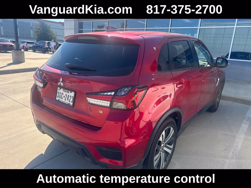 Used 2021 Mitsubishi Outlander Sport SE FWD image 3