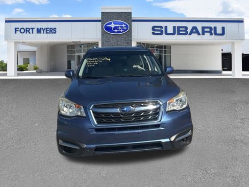 Used 2017 Subaru Forester 2.5i Premium w/ All-Weather Package image 5