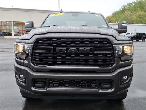 Used 2024 RAM 2500 Big Horn w/ Night Edition AWD/4WD image 10