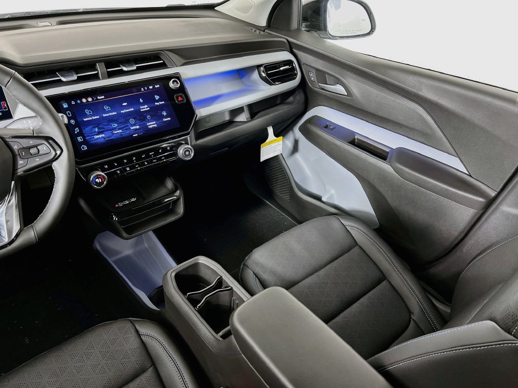 New 2027 Chevrolet Bolt LT w/ Super Cruise Package FWD image 23