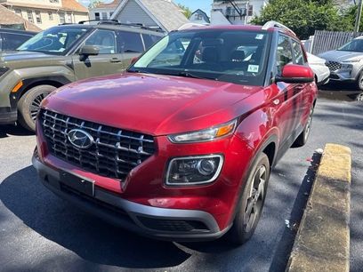 Used 2024 Hyundai Venue Limited