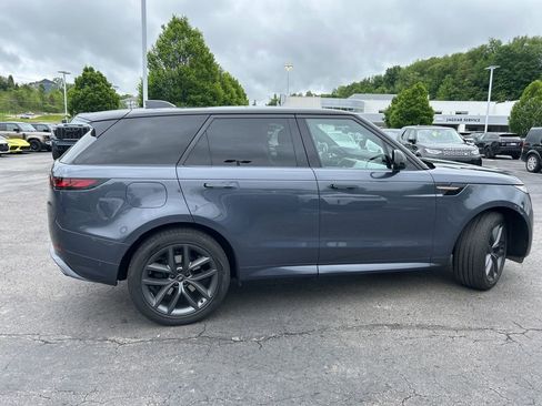Used 2024 Land Rover Range Rover Sport Dynamic SE AWD/4WD image 6