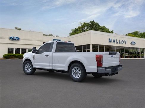 Used 2022 Ford F350 XLT w/ XLT Value Package image 4