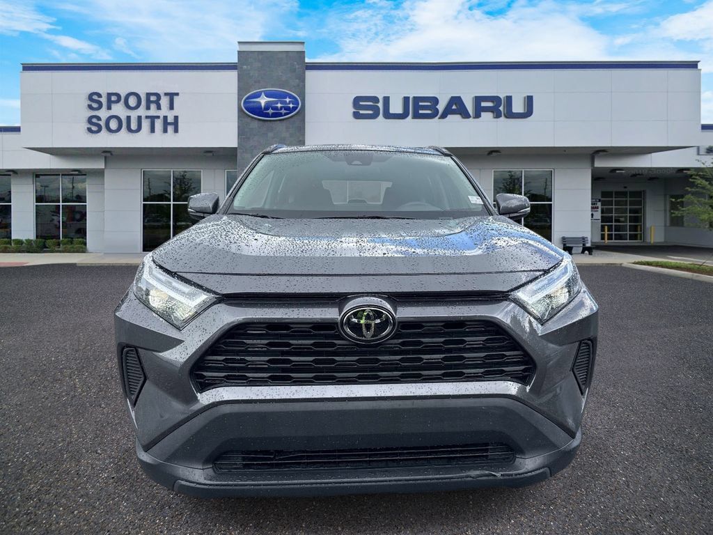 Used 2024 Toyota RAV4 XLE FWD image 9