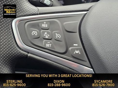 Used 2023 Chevrolet Equinox LT image 32