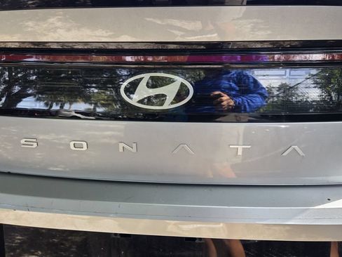 Certified 2024 Hyundai Sonata SEL FWD image 9