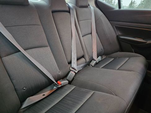 Used 2021 Nissan Altima 2.5 S w/ Driver Assist Package image 16