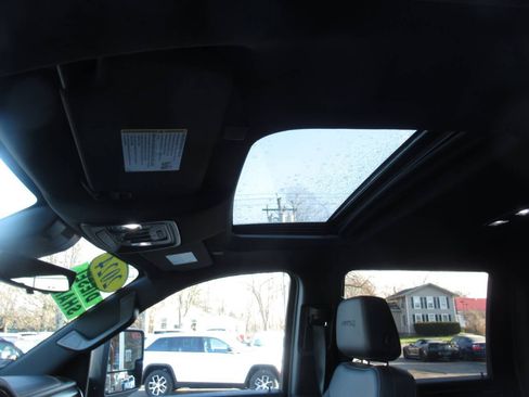 Used 2024 GMC Sierra 2500 AT4 w/ AT4 Premium Plus Package image 28