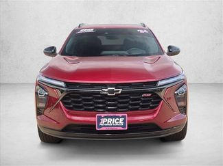 Used 2024 Chevrolet Trax RS w/ Sunroof Package FWD video 2