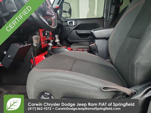 Certified 2021 Jeep Wrangler Unlimited Rubicon w/ Cold Weather Group image 11