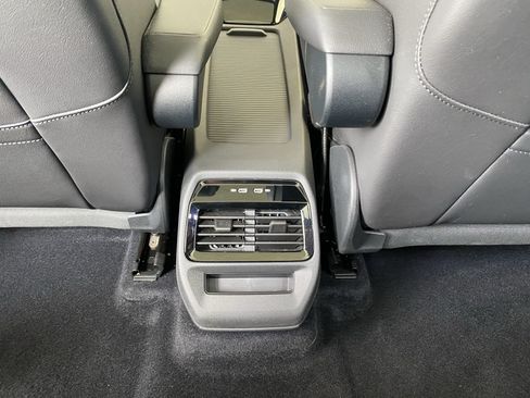 Certified 2021 Volkswagen ID.4 1st Edition RWD image 30