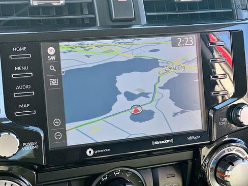 Used 2024 Toyota 4Runner TRD Off-Road Premium image 13