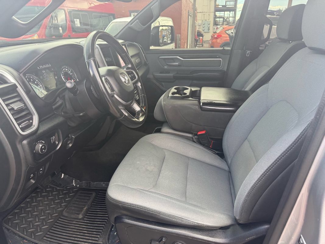 Used 2022 RAM 1500 Big Horn AWD/4WD image 15