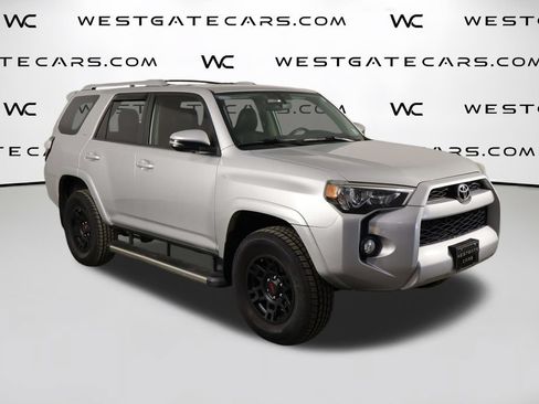 Used 2018 Toyota 4Runner SR5 Premium AWD/4WD image 42