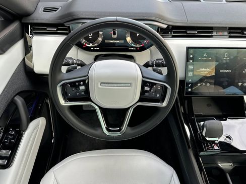 New 2026 Land Rover Range Rover Sport SE image 26