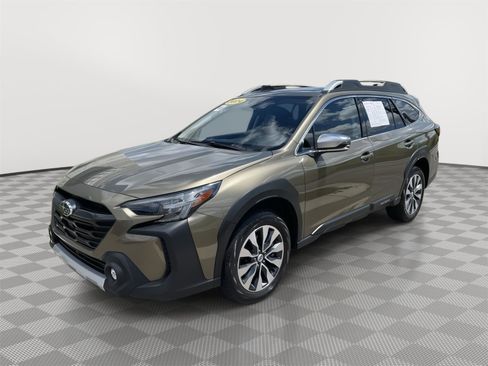 Used 2024 Subaru Outback Touring XT AWD/4WD image 4