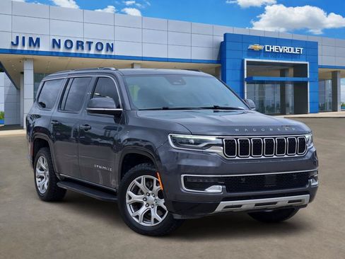 Used 2022 Jeep Wagoneer Series II AWD/4WD image 1