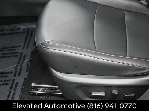 Certified 2025 Nissan Sentra SR w/ SR Premium Package FWD image 15