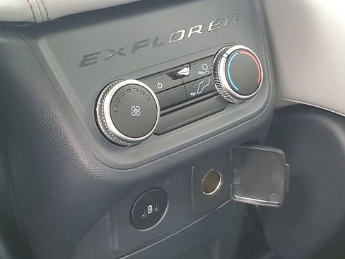 New 2026 Ford Explorer Active image 29