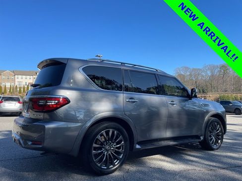 Used 2022 Nissan Armada Platinum w/ Captain's Chairs Package image 4