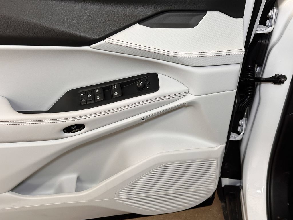 New 2026 Jeep Cherokee Limited AWD/4WD image 19