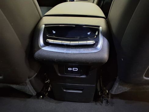 Certified 2024 Cadillac XT6 Premium Luxury w/ Technology Package image 16