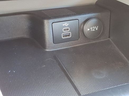 Used 2024 Ford Escape Active image 8