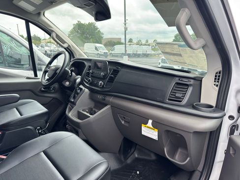 Used 2024 Ford Transit 250 Low Roof RWD image 15