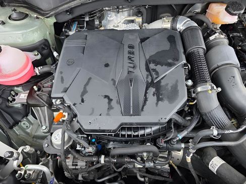 Used 2024 Kia Sorento SX Prestige image 10