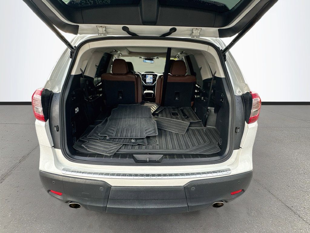 Used 2024 Subaru Ascent Touring w/ Popular Package #2 AWD/4WD image 24