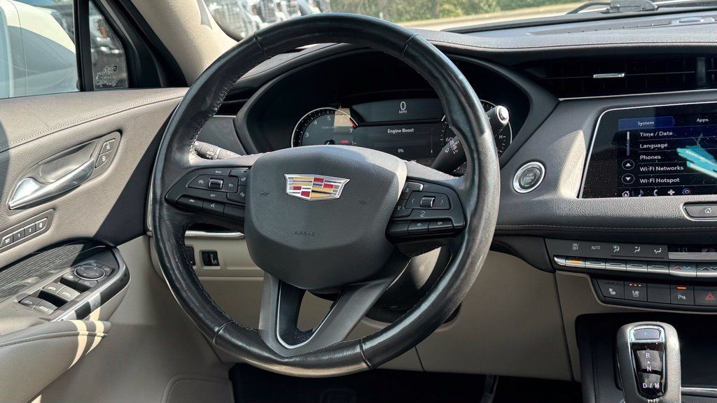 Used 2019 Cadillac XT4 Premium Luxury w/ Driver Assist Package AWD/4WD image 15