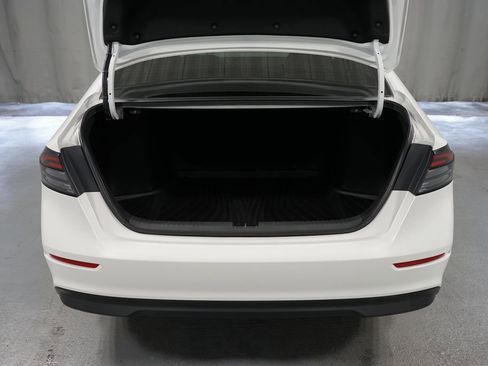 Used 2024 Honda Accord EX image 32