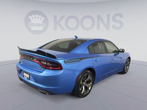 Used 2015 Dodge Charger SXT image 7