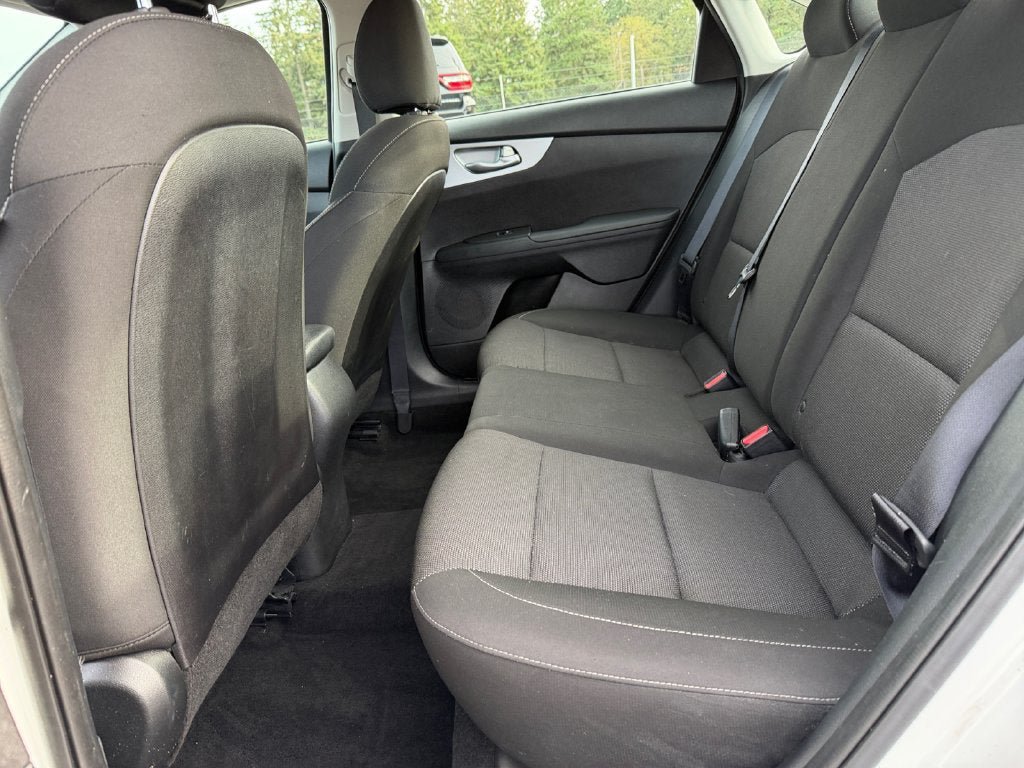 Used 2023 Kia Forte LXS FWD image 34