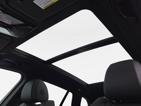 New 2026 BMW X5 xDrive50e image 29