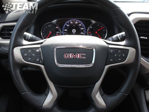 Certified 2021 GMC Acadia Denali w/ Denali Ultimate Package AWD/4WD image 16